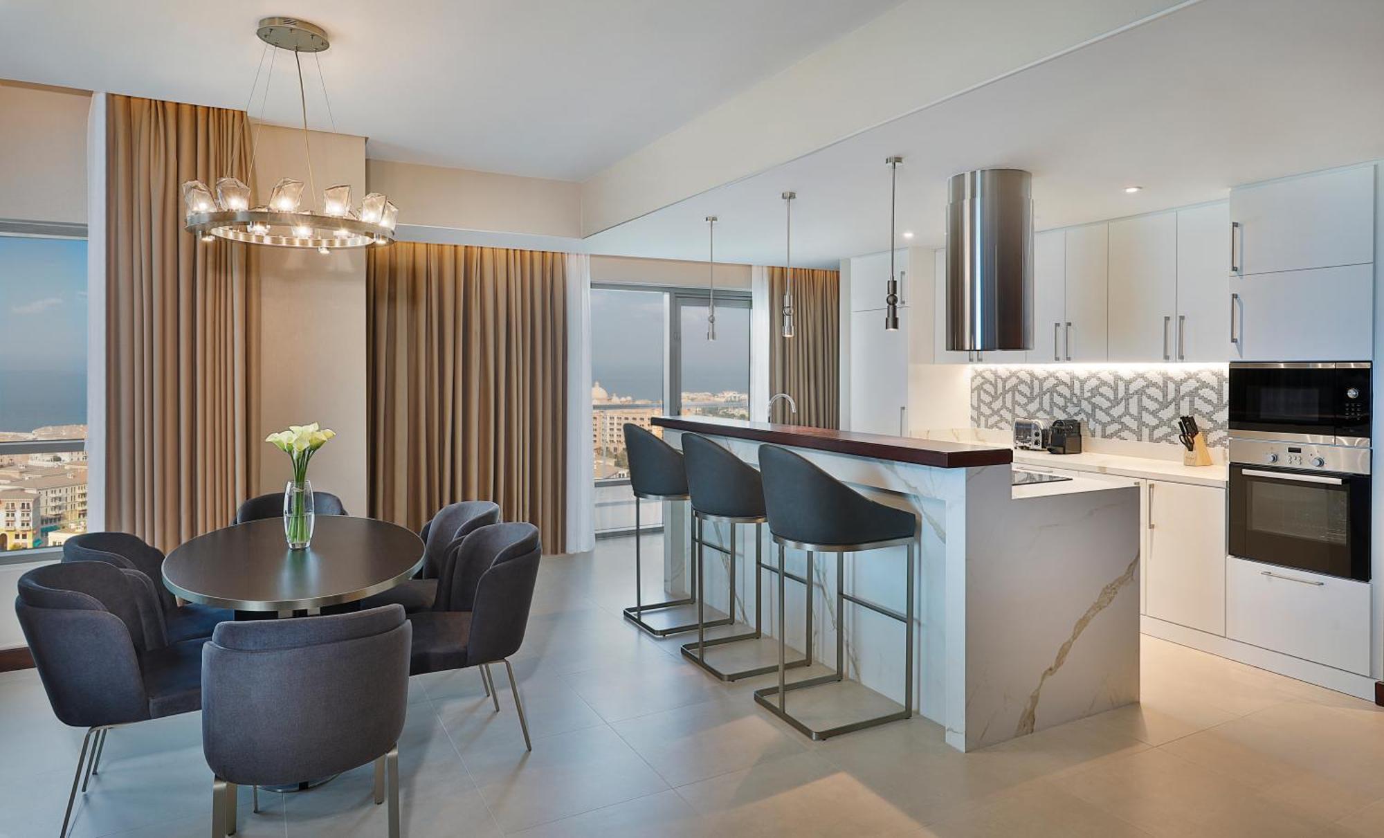 Suite Skyline con 2 Camere da Letto, Balcone e Vista Panoramica